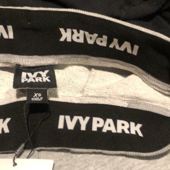 Beyoncé’s Ivy Park XS Gray Lounger 27" Crop Sweat Pants w/Drawstring Waist NWT - Picture 7 of 7